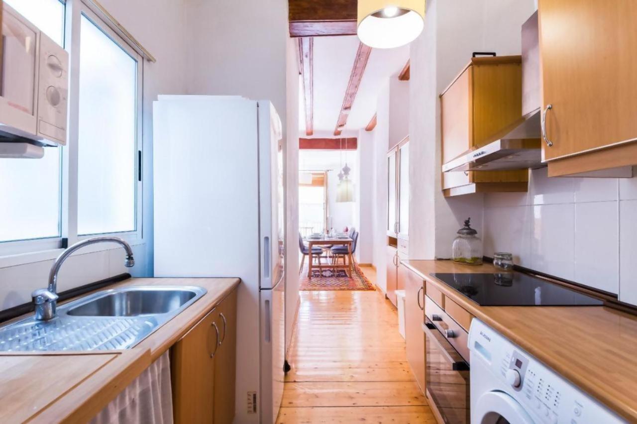 Old Town Plaza Negrito By Nomad Host Apartment Valencia Bagian luar foto