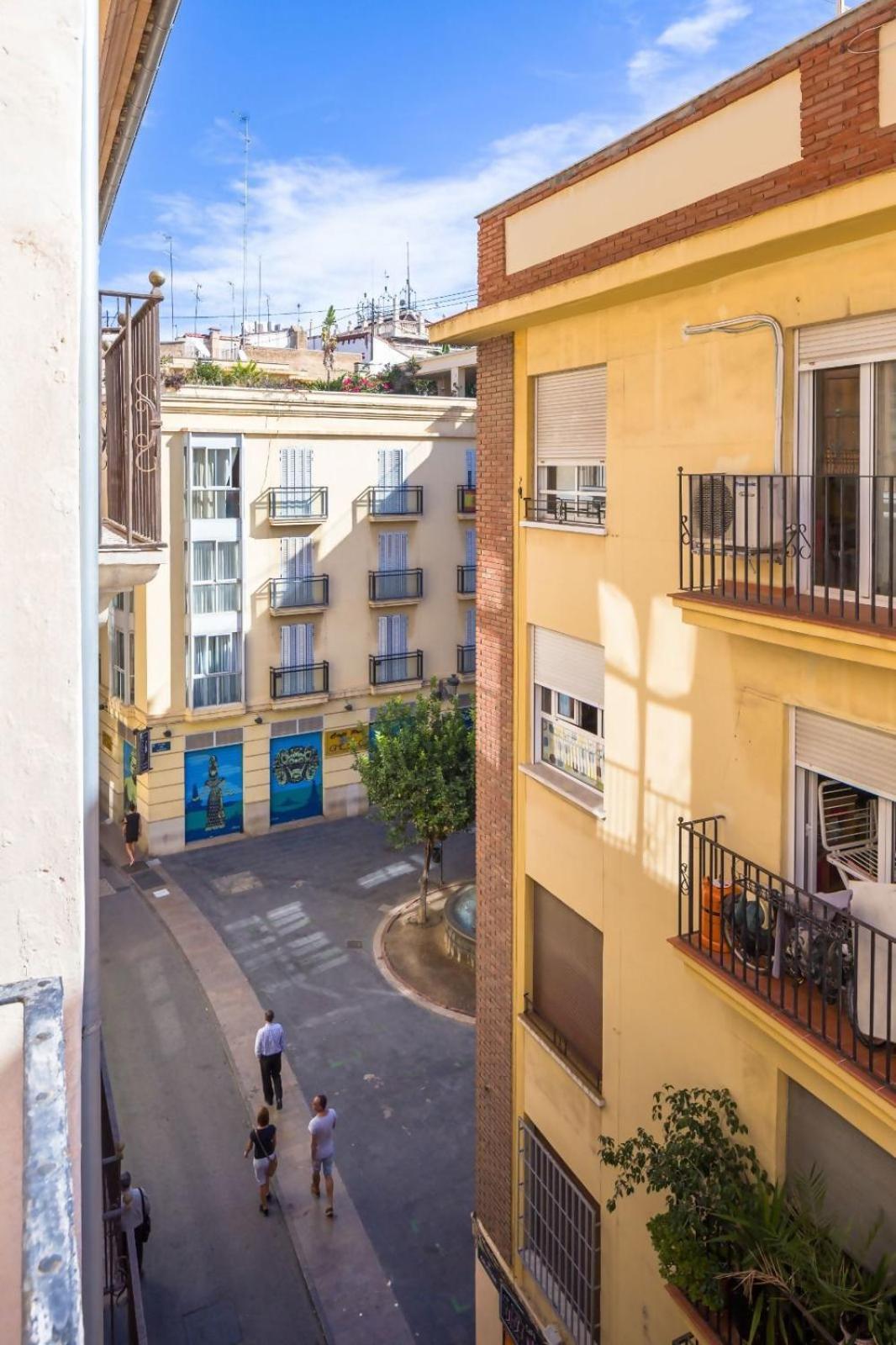 Old Town Plaza Negrito By Nomad Host Apartment Valencia Bagian luar foto